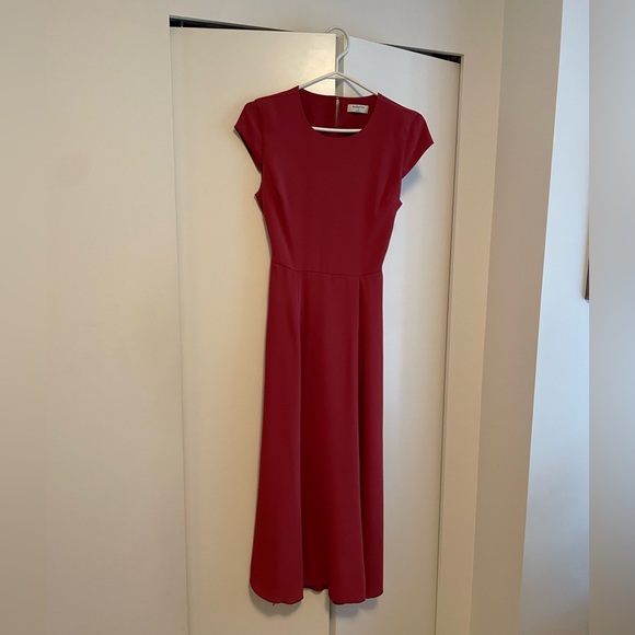 Babaton Hamptons Dress - Picture 3 of 9